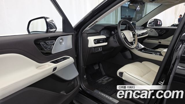 Lincoln Aviator (II) 3.0 Black Label AWD 2020 — фото 10