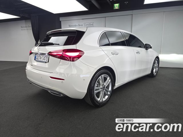Mercedes-Benz A-Class (W177) A220 Hatchback 2026 — фото 2