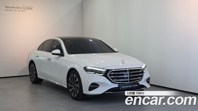 Mercedes-Benz E-Class (W214) E300 4MATIC Exclusive