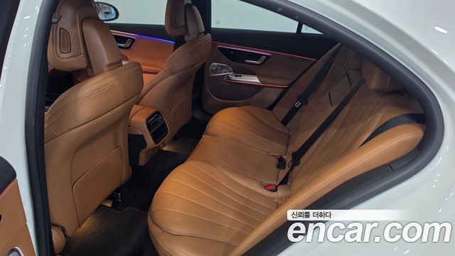 Mercedes-Benz E-Class (W214) E300 4MATIC Exclusive 2026 — фото 10