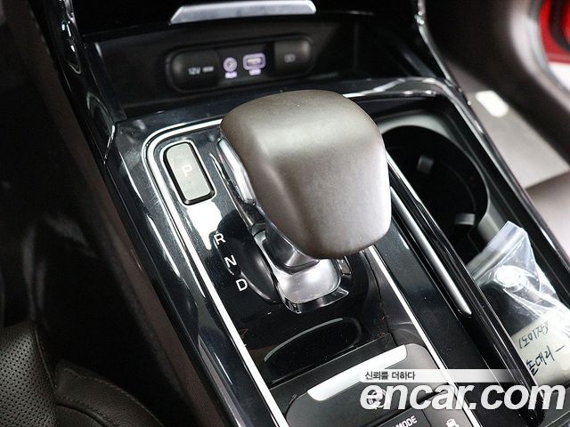 Kia Stinger 2.0 Turbo AWD Platinum 2018 — фото 9