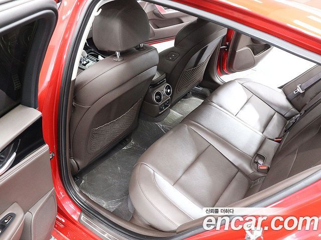 Kia Stinger 2.0 Turbo AWD Platinum 2018 — фото 15