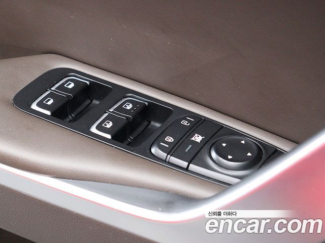 Kia Stinger 2.0 Turbo AWD Platinum 2018 — фото 16