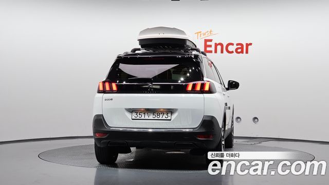 Peugeot 5008 (II) 1.5 BlueHDi Allure 2020 — фото 4