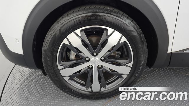 Peugeot 5008 (II) 1.5 BlueHDi Allure 2020 — фото 5