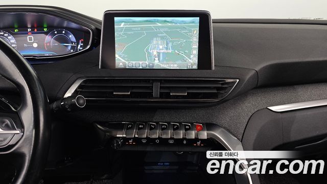 Peugeot 5008 (II) 1.5 BlueHDi Allure 2020 — фото 14