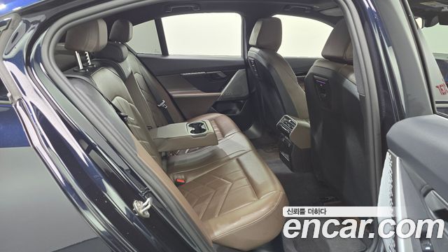 BMW 5 Series (G60) 520i M Sport 2024 — фото 28