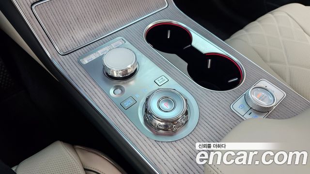 Genesis GV80 2.5T Gasoline AWD 2025 — фото 9