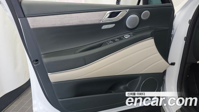Genesis GV80 2.5T Gasoline AWD 2025 — фото 24
