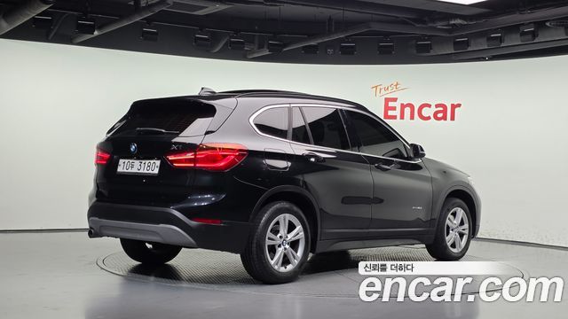 BMW X1 (F48) xDrive 18d 2017 — фото 2