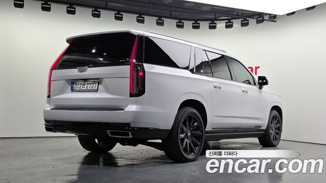 Cadillac Escalade (V) 6.2 ESV ESV Premium Luxury Platinum 2021 — фото 2