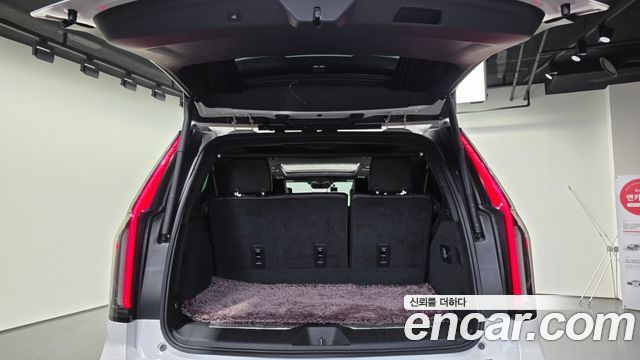 Cadillac Escalade (V) 6.2 ESV ESV Premium Luxury Platinum 2021 — фото 20