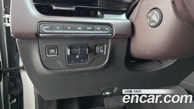Cadillac Escalade (V) 6.2 ESV ESV Premium Luxury Platinum 2021 — фото 27