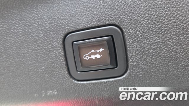Cadillac Escalade (V) 6.2 ESV ESV Premium Luxury Platinum 2021 — фото 36