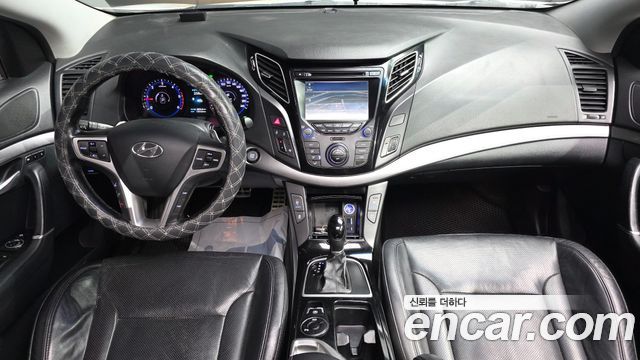 Hyundai i40 Saloon 1.7 VGT D spec 2014 — фото 7