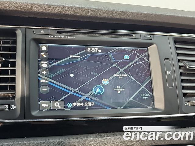 Kia Carnival 9-seater Noblesse 2016 — фото 18