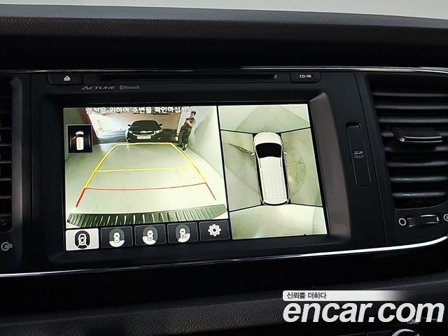 Kia Carnival 9-seater Noblesse 2016 — фото 19