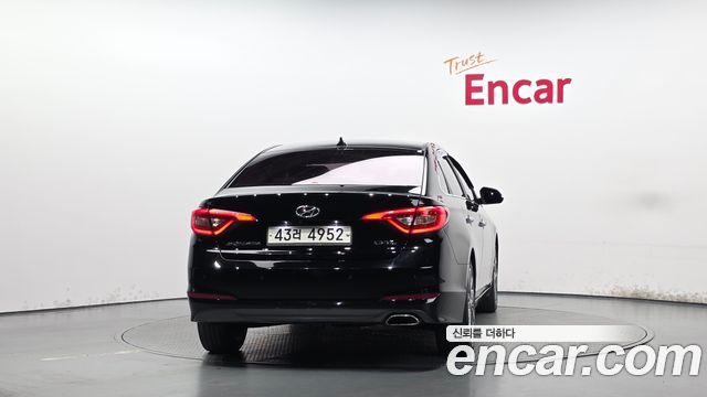 Hyundai Sonata (LF) 2.0 Smart 2016 — фото 4