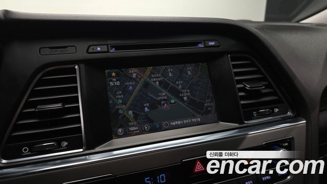 Hyundai Sonata (LF) 2.0 Smart 2016 — фото 19