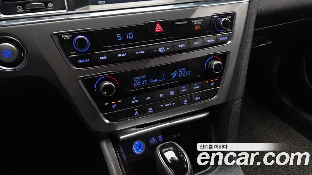 Hyundai Sonata (LF) 2.0 Smart 2016 — фото 21
