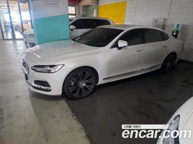 Volvo S90 B6 AWD Ultimate Bright 2023 — фото 3