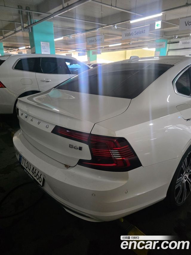 Volvo S90 B6 AWD Ultimate Bright 2023 — фото 4