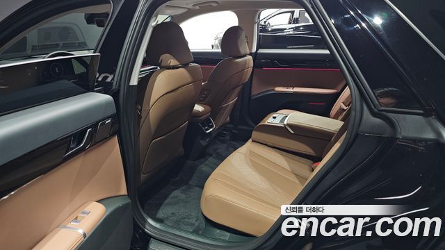 Hyundai Grandeur (GN7) 2,5 Gasoline 2WD Honors 2026 — фото 15