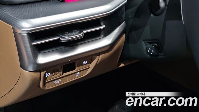 Hyundai Grandeur (GN7) 2,5 Gasoline 2WD Honors 2026 — фото 23