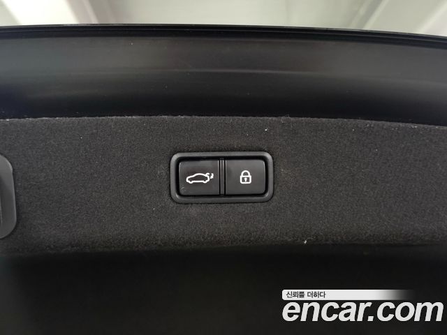 Genesis EQ900 5.0 AWD Structure Change (Bi-Fuel) 2016 — фото 16