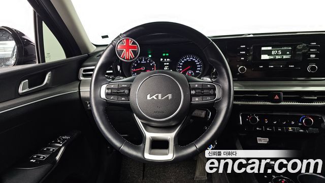 Kia K5 (III) 2.0 Trendy 2023 — фото 12
