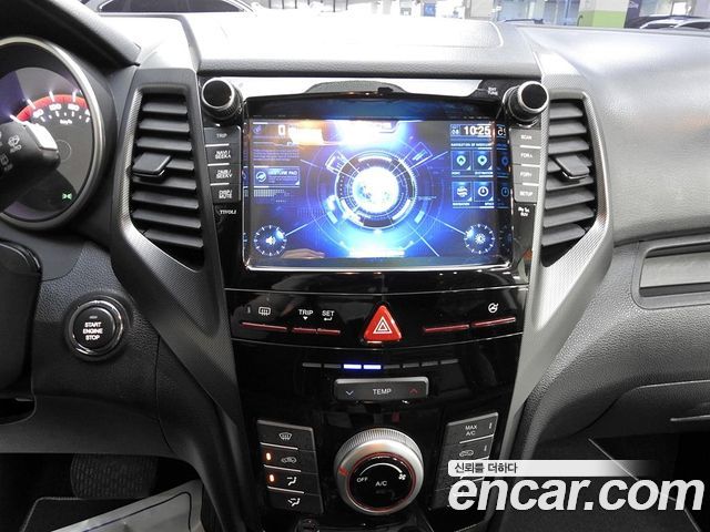 KG Mobility (SsangYong) Tivoli VX 2WD 2017 — фото 18