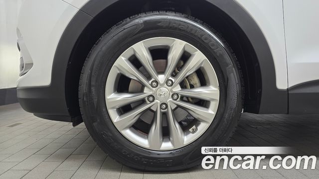 Hyundai Santa Fe The Prime Diesel 2.0 2WD Premium 2016 — фото 5