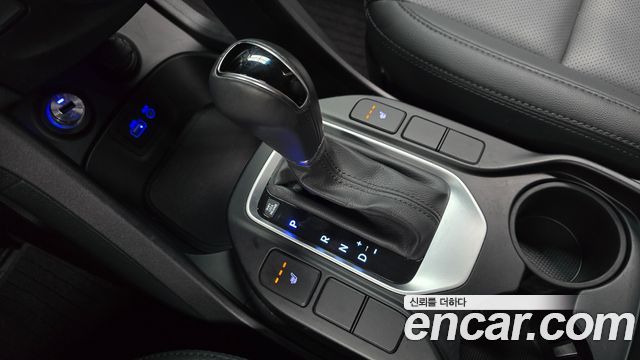 Hyundai Santa Fe The Prime Diesel 2.0 2WD Premium 2016 — фото 9