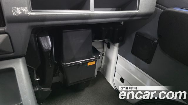 Chevrolet Labo Equipped Truck 2020 — фото 28