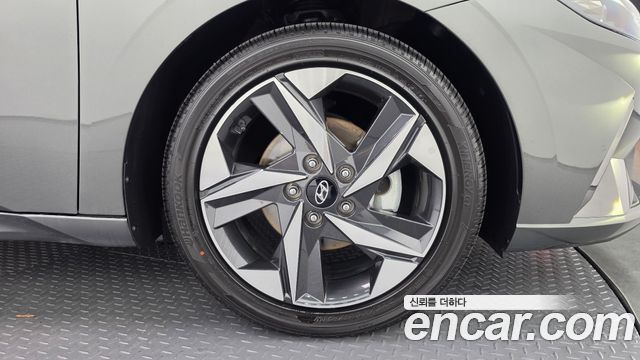 Hyundai Avante (CN7) 1.6 Inspiration 2023 — фото 5
