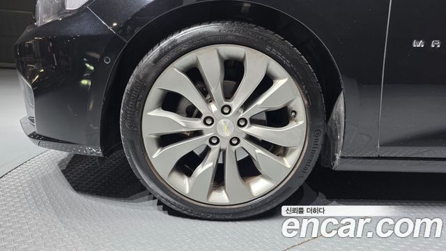 Chevrolet Malibu 2.0 Turbo LTZ Premium 2017 — фото 5