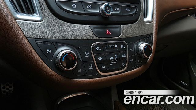 Chevrolet Malibu 2.0 Turbo LTZ Premium 2017 — фото 19