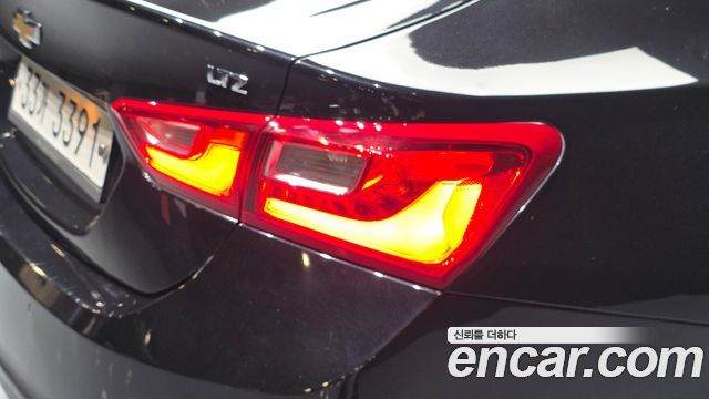 Chevrolet Malibu 2.0 Turbo LTZ Premium 2017 — фото 23