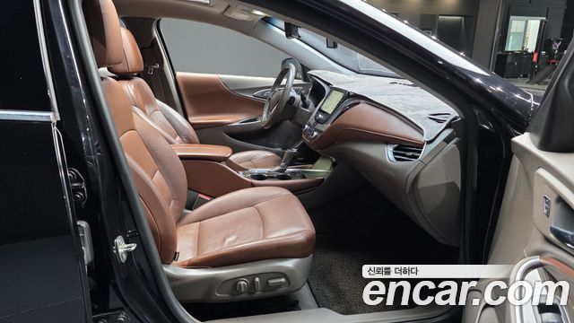 Chevrolet Malibu 2.0 Turbo LTZ Premium 2017 — фото 26