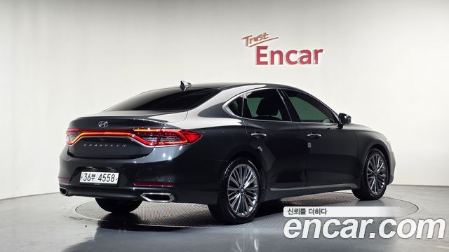 Hyundai Grandeur (IG) 3.0 Exclusive Special 2019 — фото 2