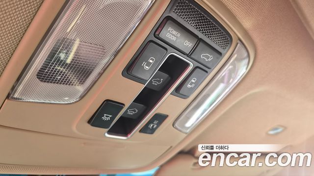 Kia Carnival 9-seater Noblesse 2016 — фото 15