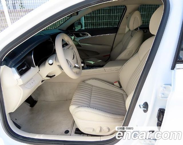 Genesis G70 Gasoline 2.5T 4WD 2024 — фото 15