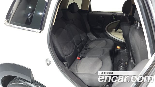 MINI Cooper D Countryman Standard 1st 2015 — фото 16
