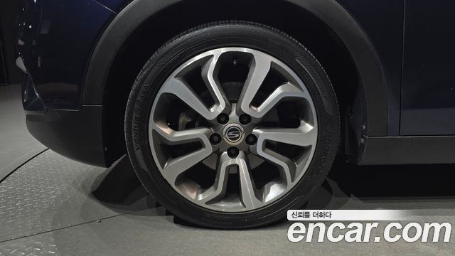 KG Mobility (SsangYong) Tivoli LX 2WD HI-DLX 2015 — фото 5