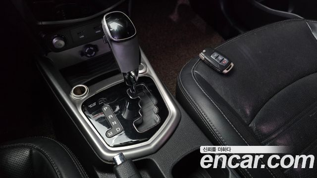 KG Mobility (SsangYong) Tivoli LX 2WD HI-DLX 2015 — фото 9