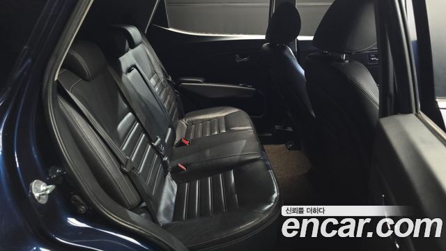 KG Mobility (SsangYong) Tivoli LX 2WD HI-DLX 2015 — фото 11