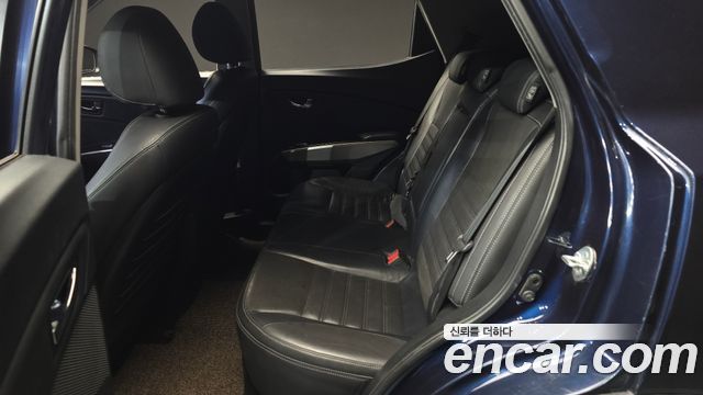 KG Mobility (SsangYong) Tivoli LX 2WD HI-DLX 2015 — фото 12