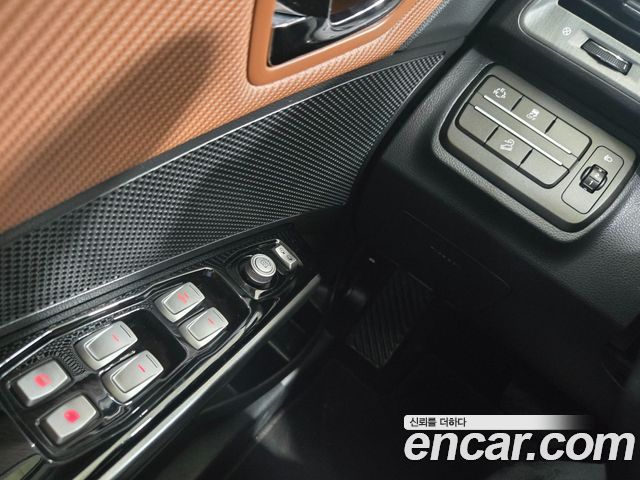 KG Mobility (SsangYong) Tivoli Armor Gear Plus 2WD 2019 — фото 16