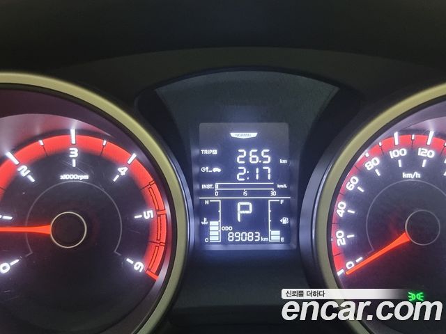 KG Mobility (SsangYong) Tivoli Diesel VX 2WD 2016 — фото 17