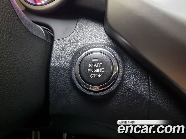 KG Mobility (SsangYong) Tivoli Diesel VX 2WD 2016 — фото 19